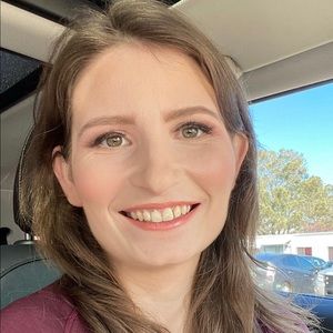 Meet your Posher, Sheila